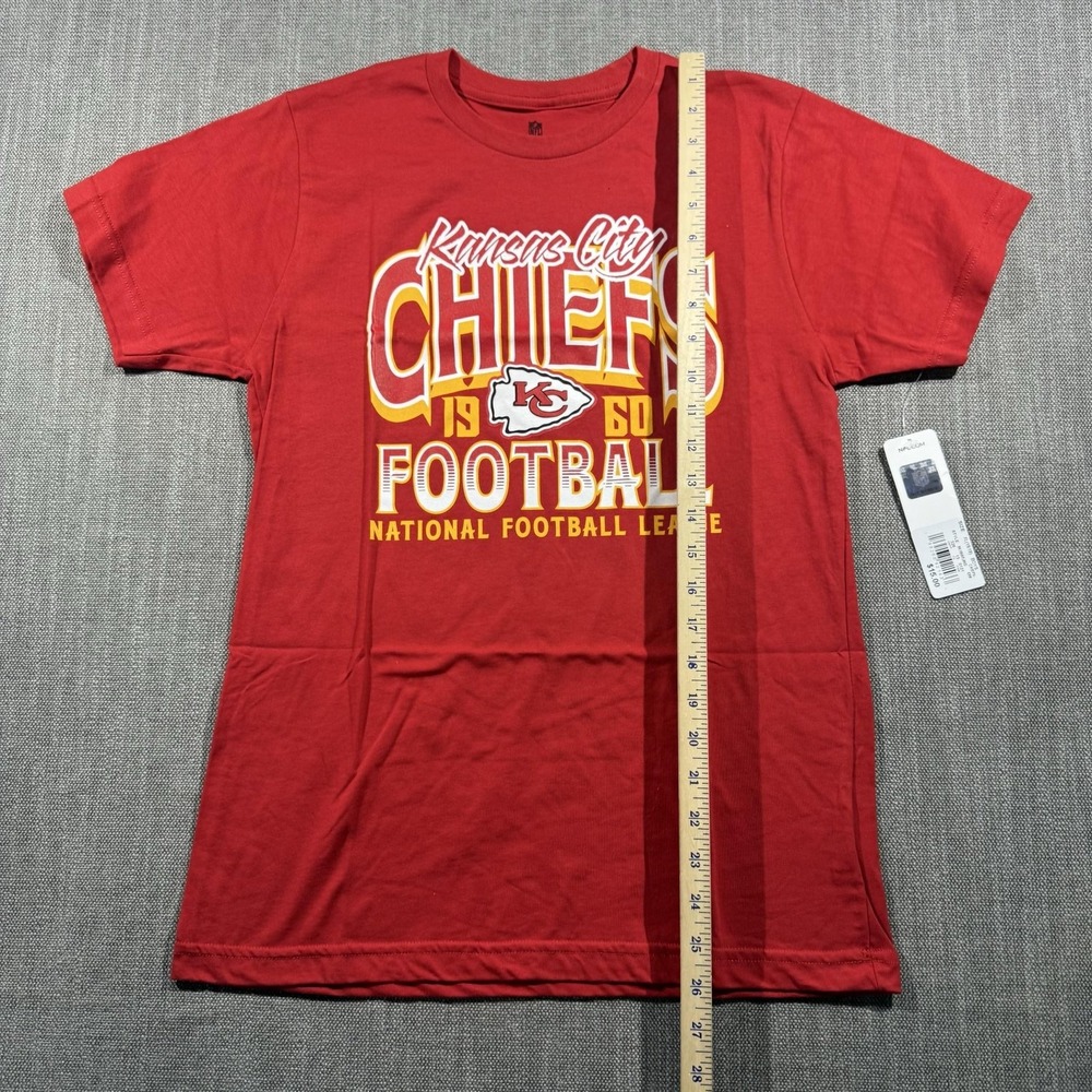 Kansas City Chiefs Shirt Boys XL Red NFL Football NFL Team Apparel Graphic Tee - Picture 3 of 6
